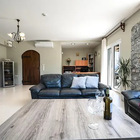 Petronila Luxury With Heated Private Pool Villa Kissamos